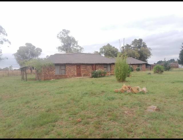 FARM FOR SALE IN HOMESTEAD APPLE ORCHARDS